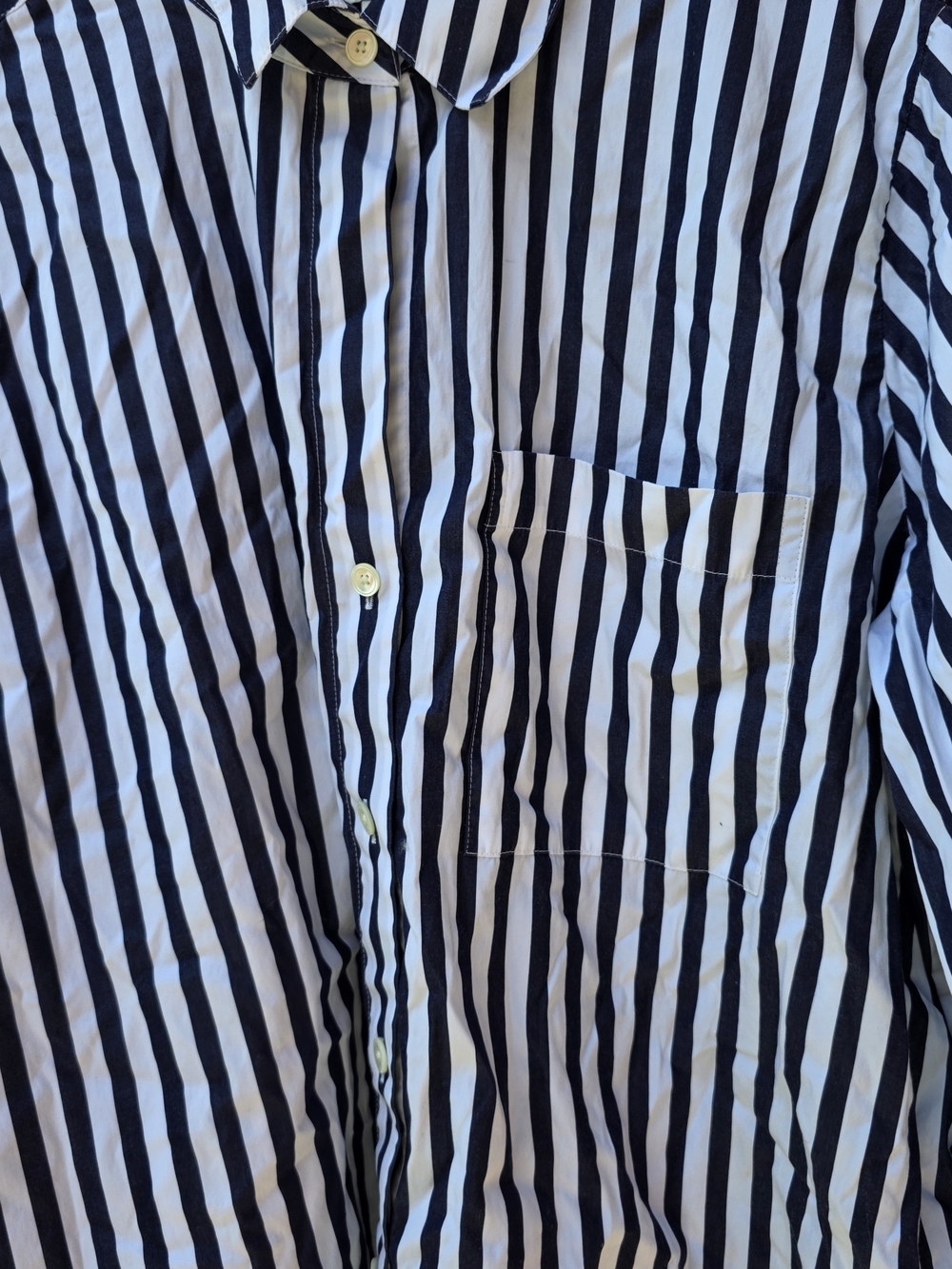Madewell Blue and White Striped Button-Up Shirt - Picture 13 of 16